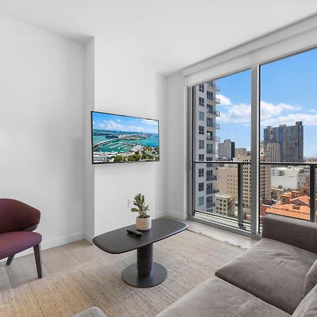Stylish Stay In The Heart Of Miami - Walk To Bayside & Bayfront Park 마이애미 외부 사진